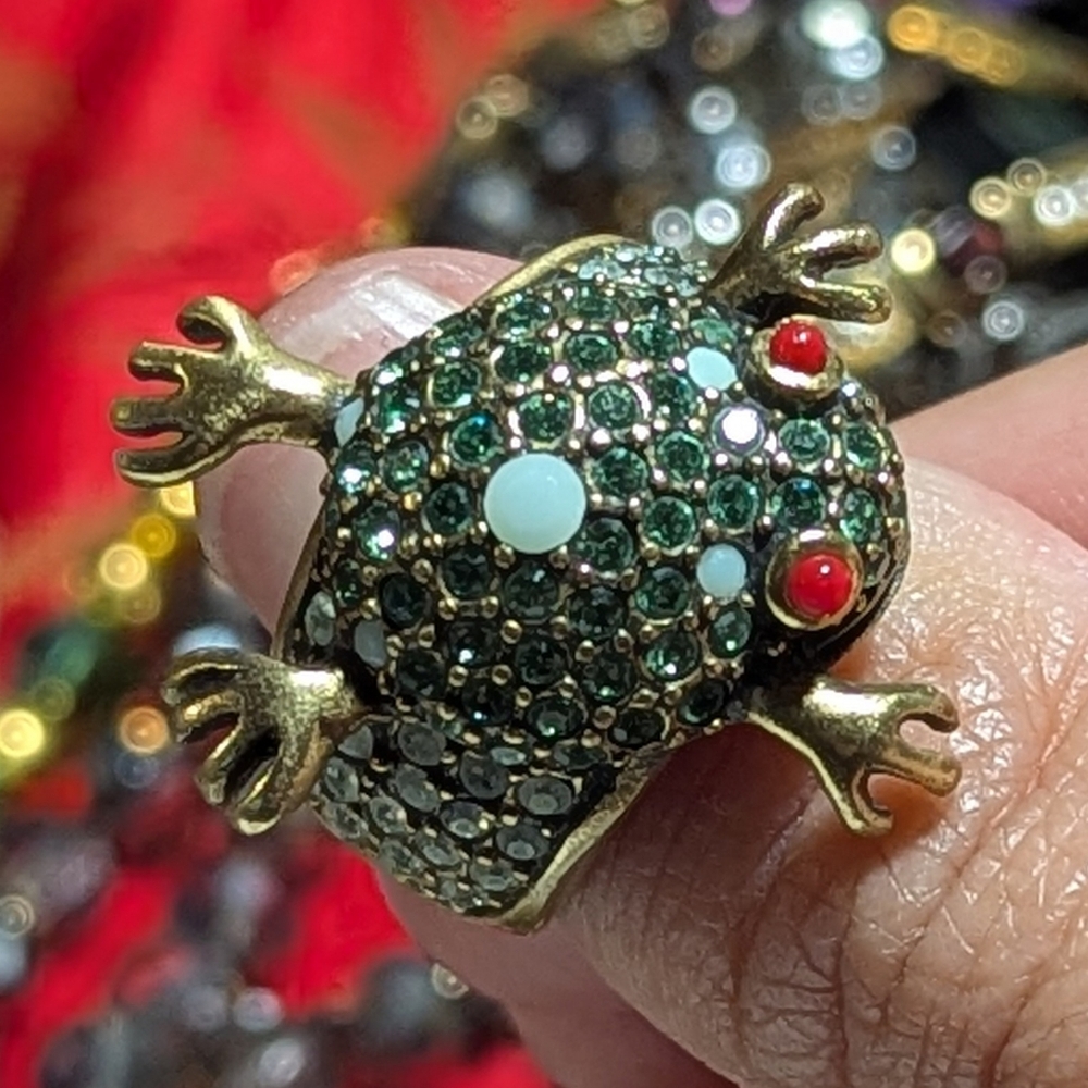 Heidi Daus Crystal Ring